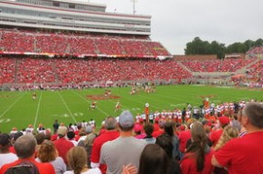 爱游戏app-阿曼男篮在国际邀请赛中表现优异，迈向更大舞台