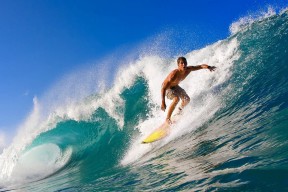 爱游戏娱乐平台-骑士球员训练后自发组织复盘会议，骑士队训练